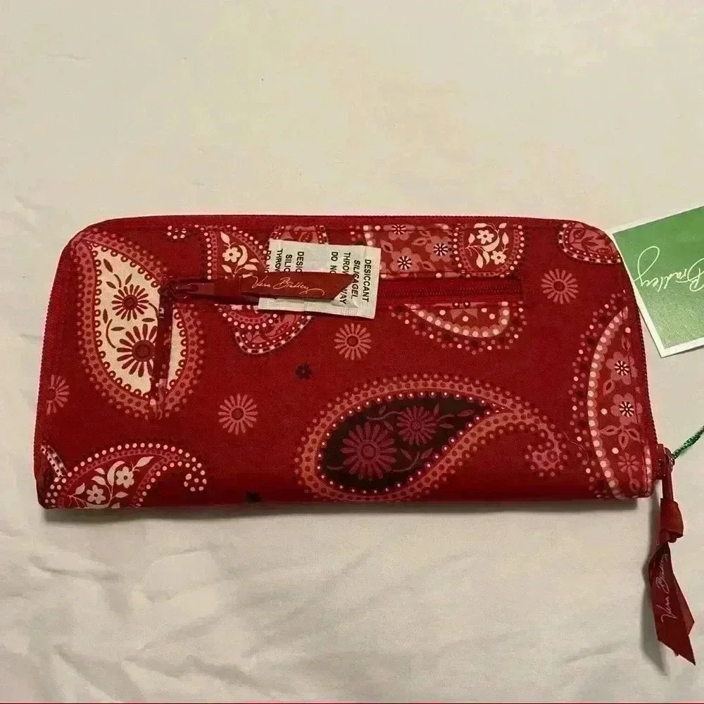 Vera Bradley Travel Organizer NWT - Picture 9 of 9